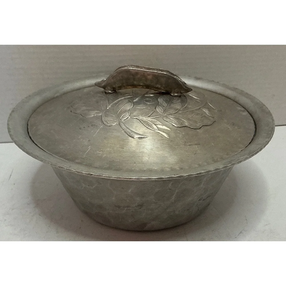 Everlast Vintage Forged Aluminum Lidded Bowl Pea Pod Handle 1038 Mid Century
